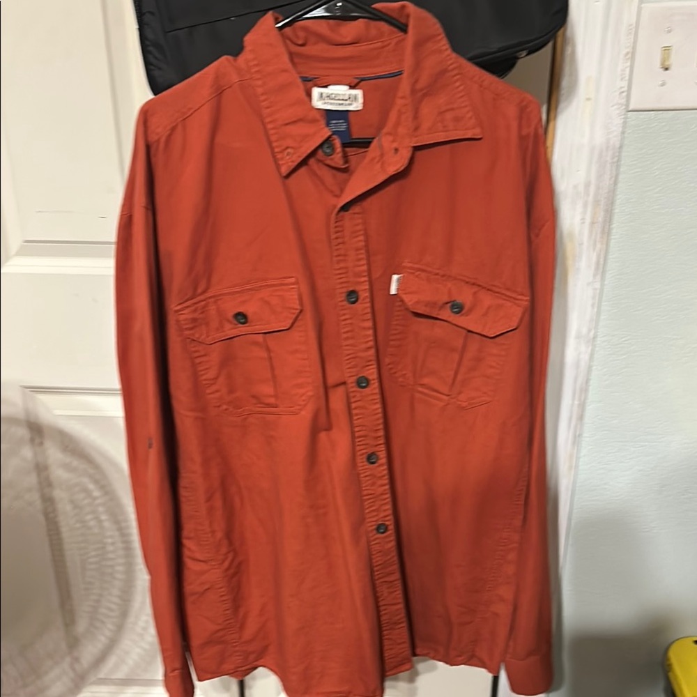 Men’s Magellan sportswear long sleeve button down shirt. 100% cotton. Size XXL